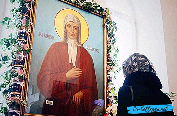 Orthodox prayers for Ksenia of Petersburg for help