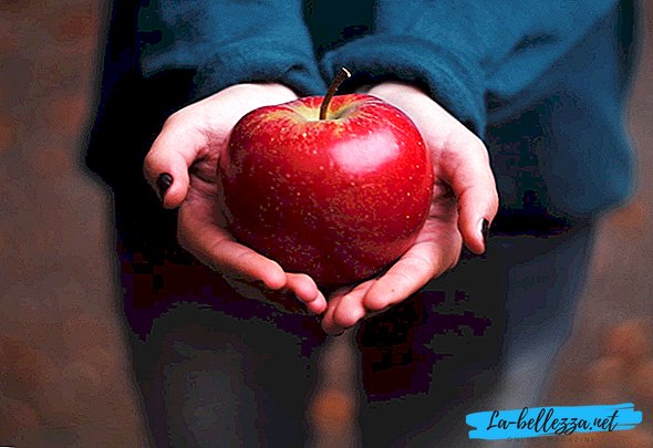 Terrain pour l'amour sur une pomme