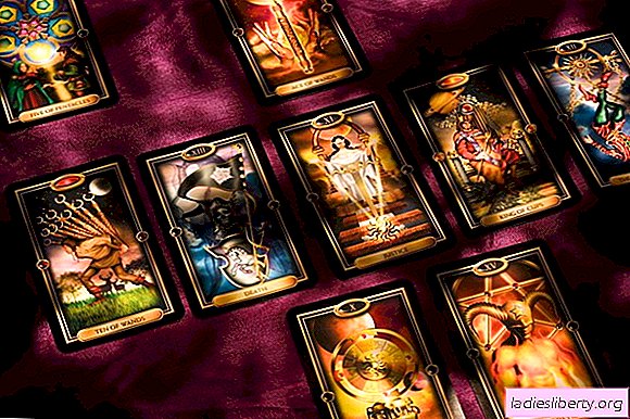 Tarot horoscope for Friday the 17th of May for all zodiac signs - find out which card has befallen you and what it means