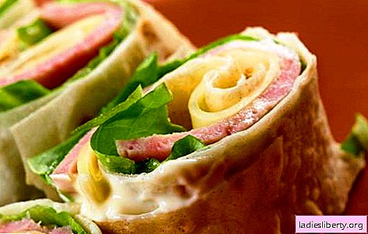 Take on the road: pita bread with sausage and cheese. Design options and fillings for pita bread with sausage and cheese