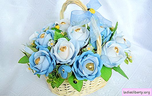 Do-it-yourself paper flowers with sweets - nothing is easier! Master class on making bouquets of flowers and sweets (photo)