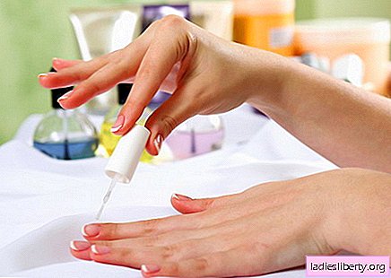 Home manicure. How to make a beautiful manicure at home.