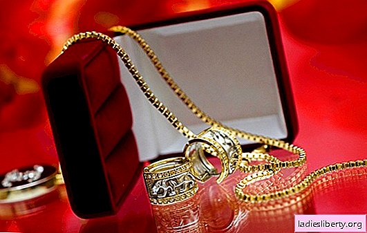 Pourquoi je rêve de bijoux en or: boucles d'oreilles, bagues, bracelets? Les principales interprétations de ce à quoi rêvent les boucles d'oreilles en or et autres bijoux