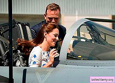 Kate Middleton tried on the role of a fighter pilot