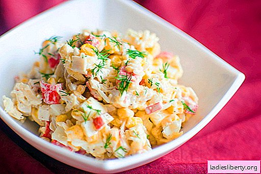 Salade de crabe - les meilleures recettes. Comment faire cuire une salade de bâtonnets de crabe correctement et savoureux.
