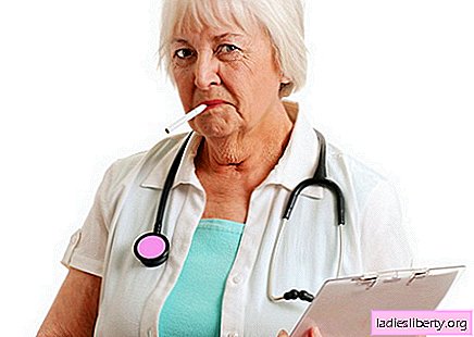 Fumar trabajadores de la salud socavan la asistencia sanitaria