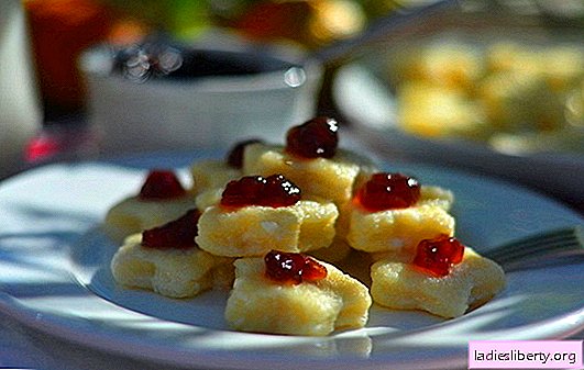 Lazy dumplings: step by step recipes. How to cook delicious lazy dumplings with cottage cheese, potatoes, banana, chocolate