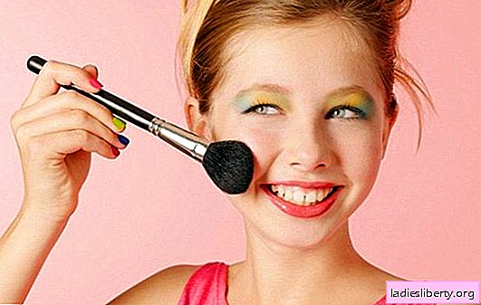 Makeup for school: instruction for teenage girls and clarification for their mothers