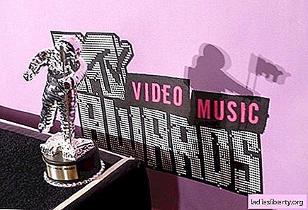 Præmier MTV Video Music Awards 2012 fandt deres helte