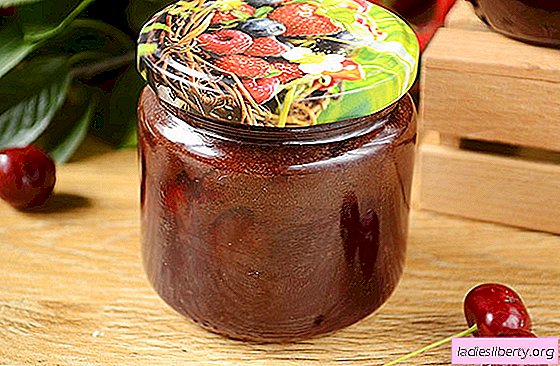 Original cherry jam with chocolate