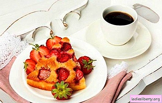 Paj med jordgubbar i en långsam spis från smet och shortcrust bakelse. Recept för en jordgubbspai i en långsam spis: aspik eller gelatin