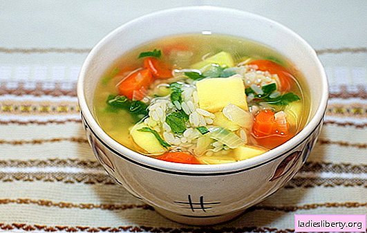 حساء الأرز مع الدجاج: القواعد الأساسية للطهي. أصناف فريدة وكلاسيكية من حساء أرز الدجاج