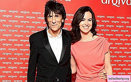 El guitarrista de los Rolling Stones, Ron Wood, se casa por tercera vez