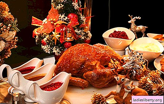 L'oie de Noël est le plat principal de la veille de Noël! Recettes d'oie de Noël aux pommes, oranges, pommes de terre, sarrasin