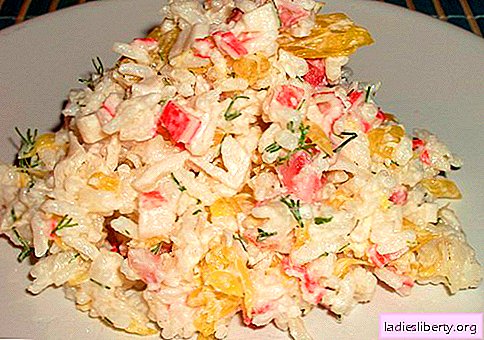 Crab salad with rice - proven recipes. How to cook crab salad with rice.