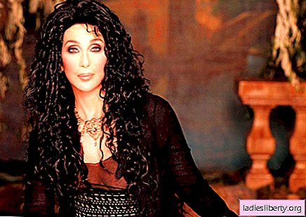 Cher sorprendió a los fanáticos con atuendos directos (FOTOS)