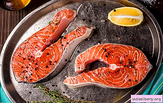 Salmon steak in a pan, in the oven, on the grill. Six options for salmon steak with potatoes, lemon, vegetables