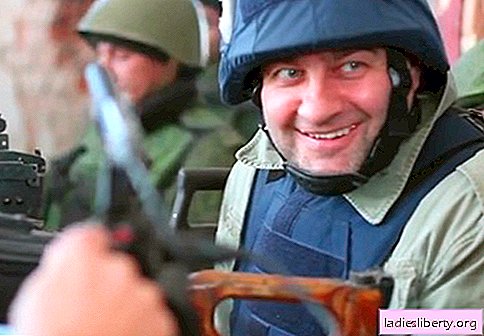 The network got a video in which actor Mikhail Porechenkov shoots a machine gun in the direction of Donetsk