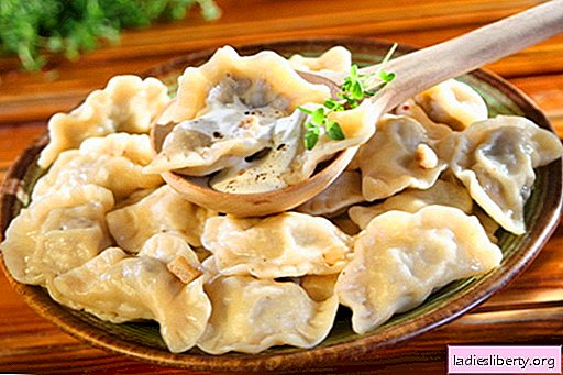 Dumplings with mushrooms - the best recipes. How to properly and tasty cook dumplings with mushrooms at home.